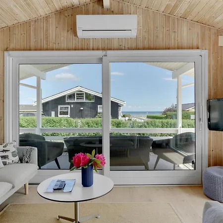 In Bjert With House Sea View Holiday home