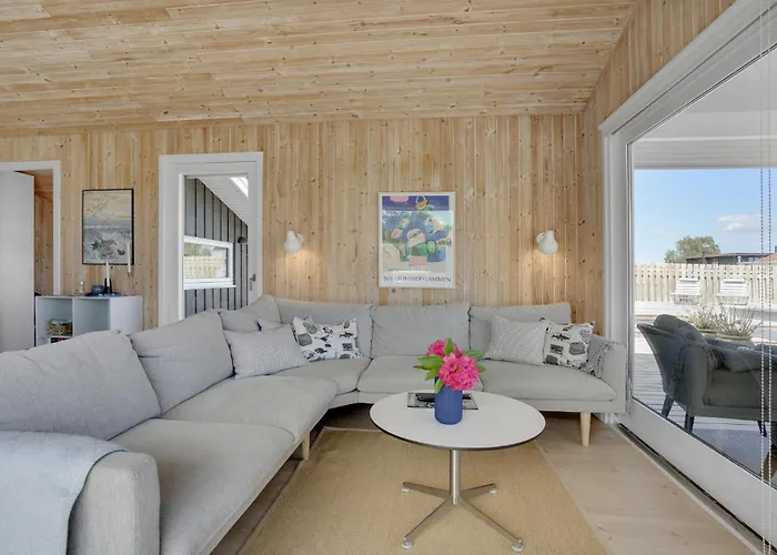 Three-bedroom In Bjert *