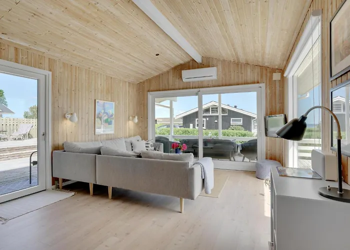 Three-bedroom In Bjert Dom wakacyjny Binderup Strand